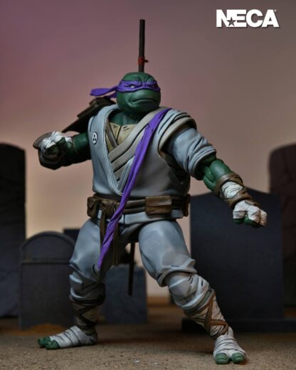 NECA Teenage Mutant Ninja Turtles The Last Ronin Flashback Donatello