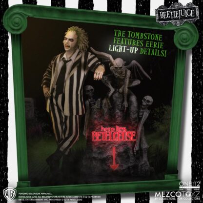 Mezco One:12 Collective Beetlejuice ( 1988 ) Deluxe Edition Action Figure