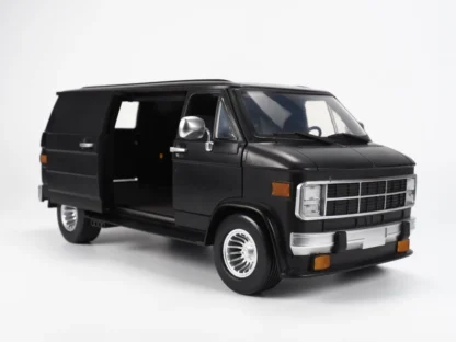 Ramen Economical Vans REV02 Black 1/12 Scale Vehicle